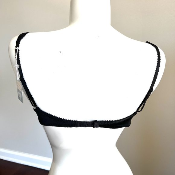 Vintage Lou Bra from Paris France Dainty Daisy Lace flowers & Bows Black 34B 36C - Picture 10 of 15